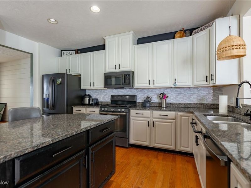 7267 Jimmie Street SW, Massillon, OH 44646 Photo 8