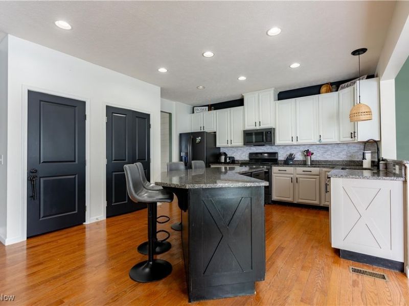 7267 Jimmie Street SW, Massillon, OH 44646 Photo 9