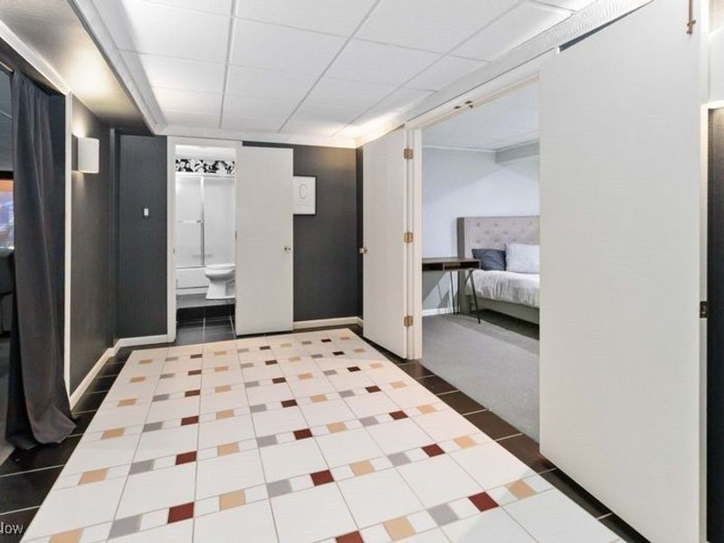 26300 Bernwood Road, Beachwood, OH 44122 Photo 21