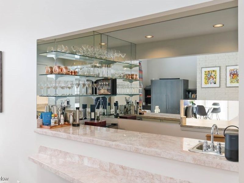 26300 Bernwood Road, Beachwood, OH 44122 Photo 5