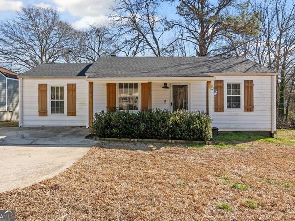 120 Adamson Drive, Carrollton, GA 30117