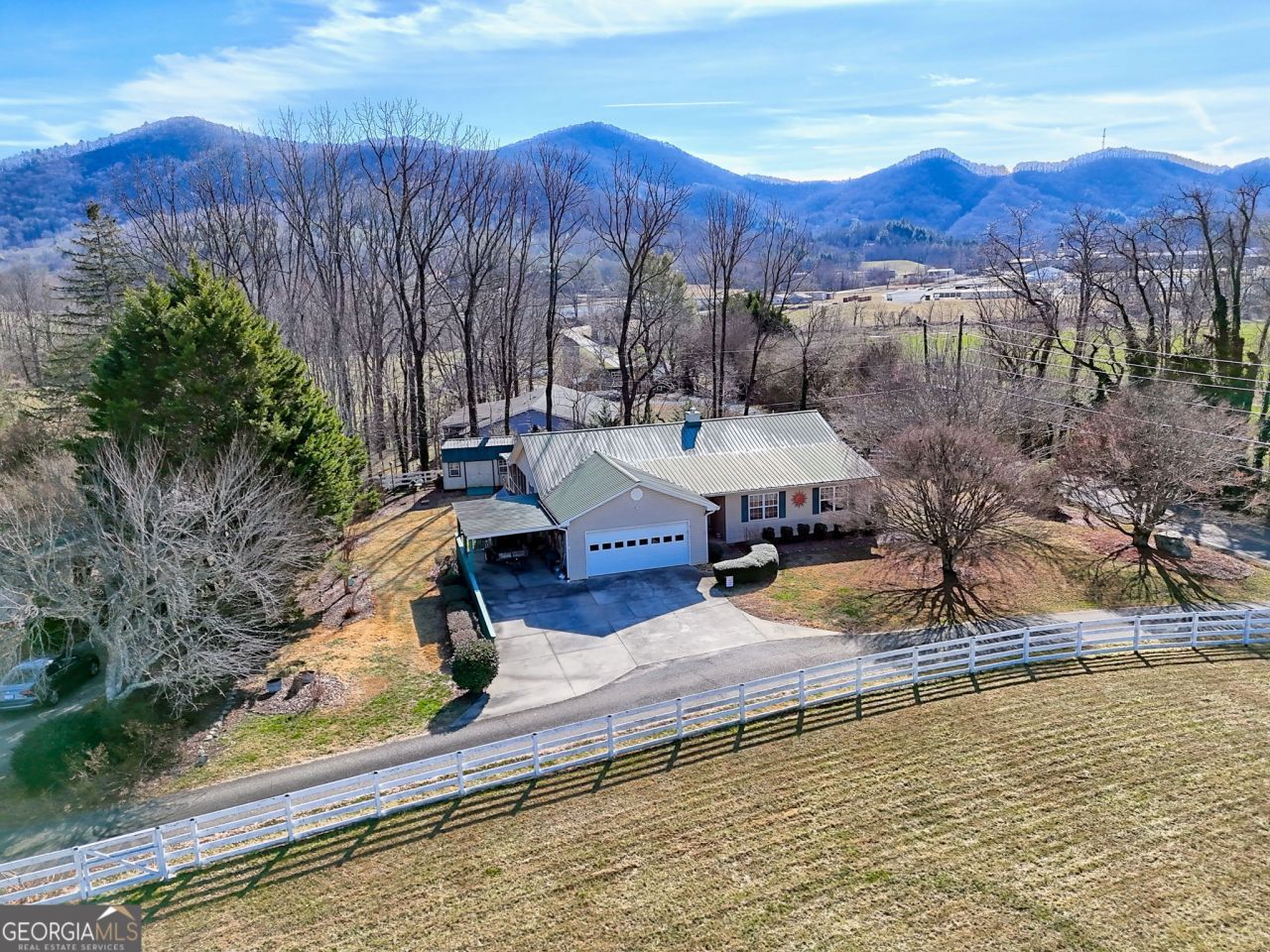 16 Riverview Lane, Dillard, GA 30537 Main Photo