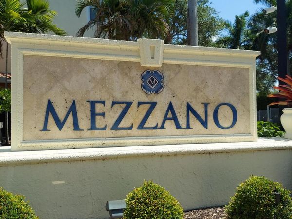 9849 Baywinds Drive, Unit 8302, West Palm Beach, FL 33411