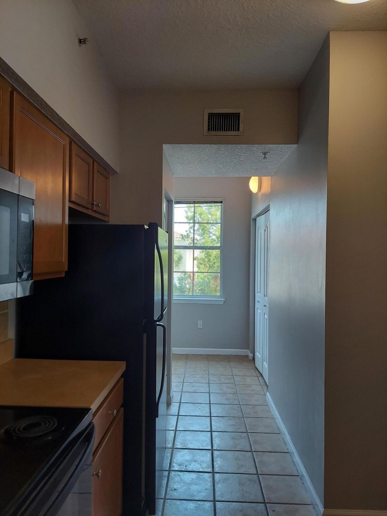 9849 Baywinds Drive, Unit 8302, West Palm Beach, FL 33411 Photo