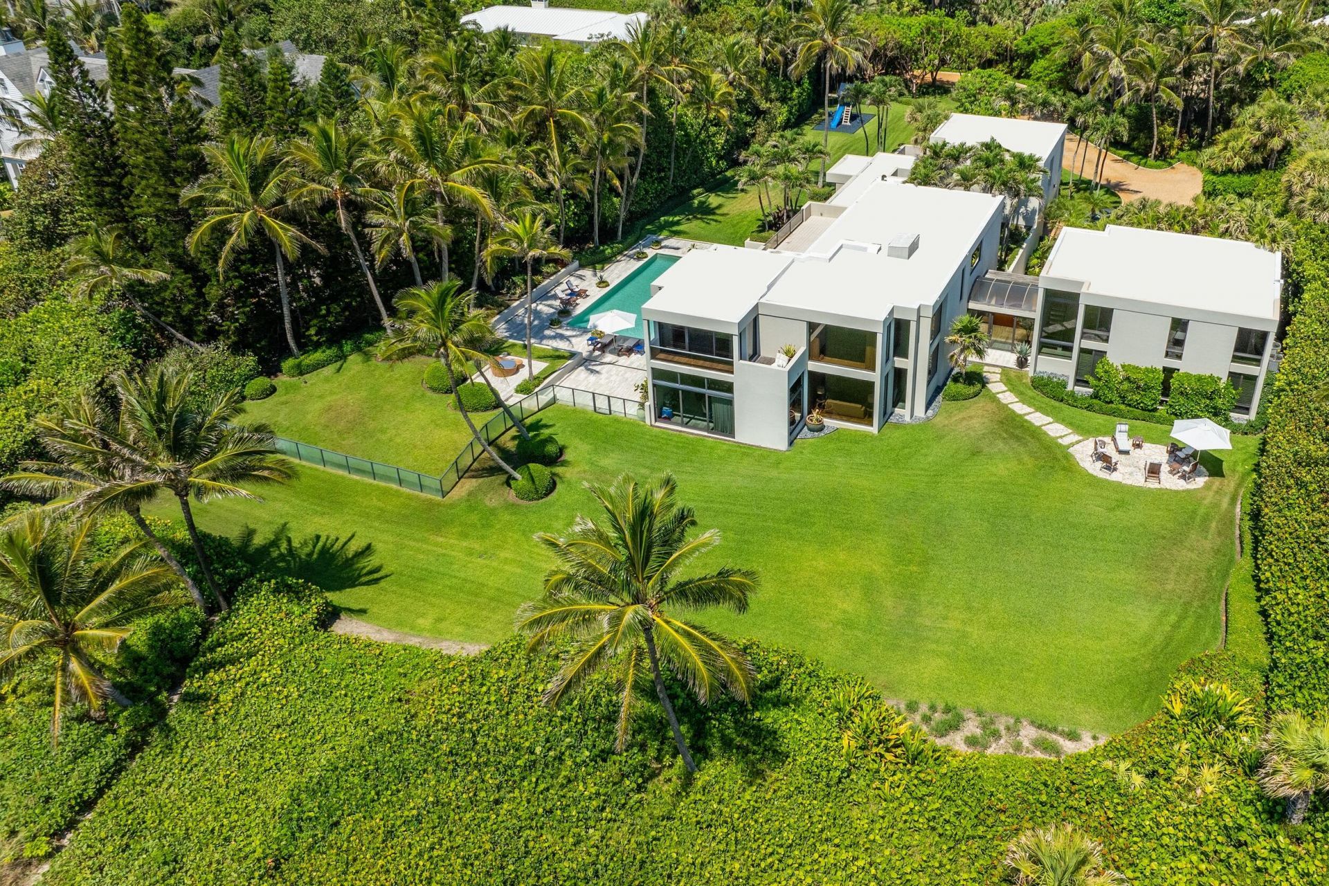 1446 N Ocean Boulevard, Palm Beach, FL 33480 Photo