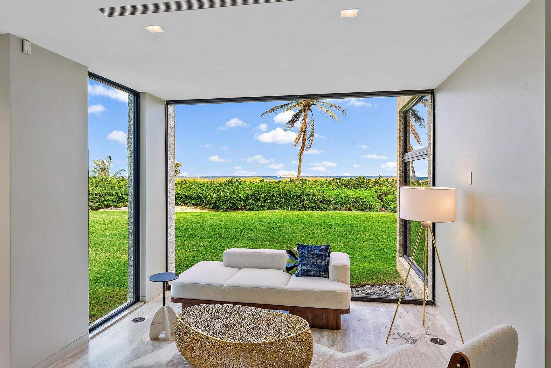 1446 N Ocean Boulevard, Palm Beach, FL 33480 Photo
