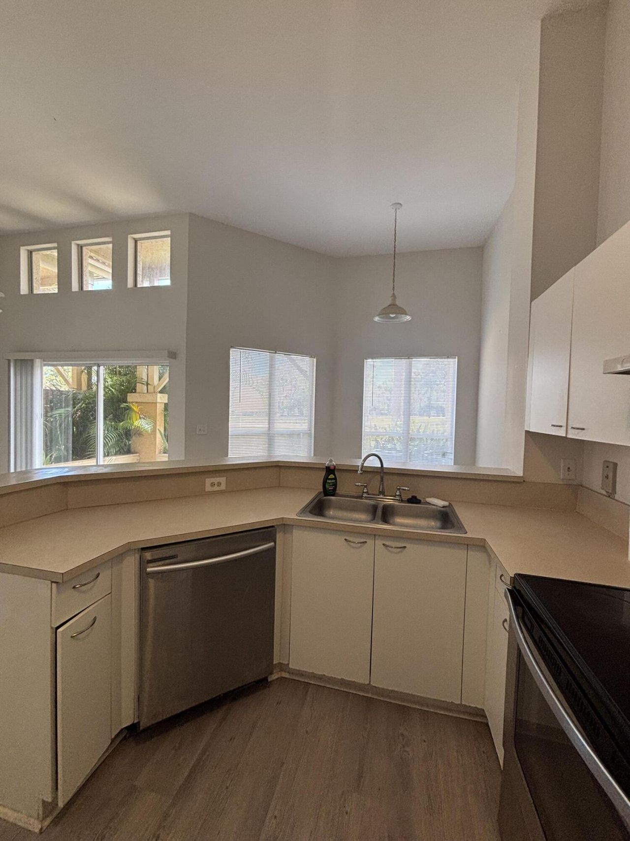 4831 Via Palm Lakes, Unit 1207, West Palm Beach, FL 33417 Photo