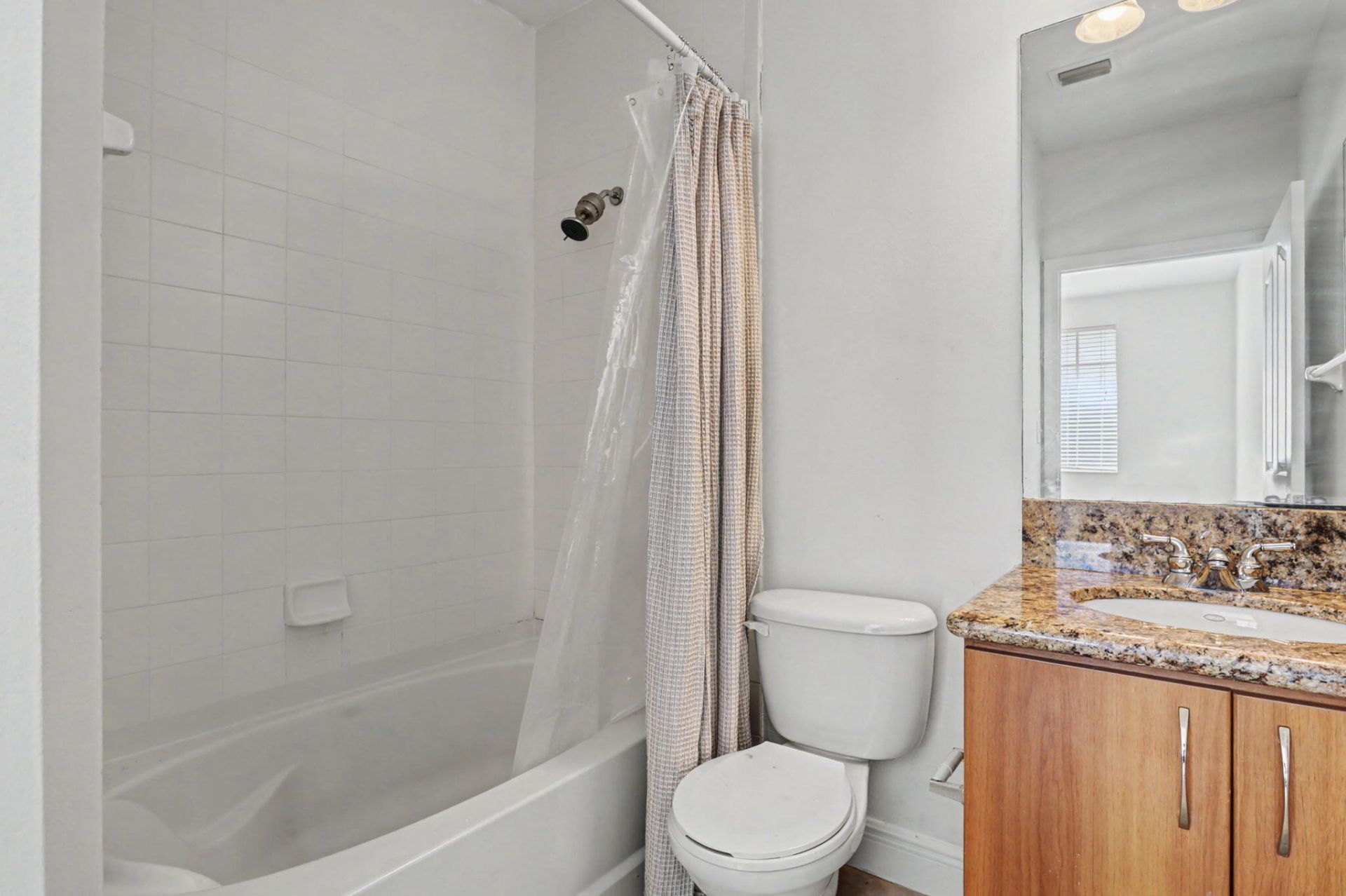 350 NE 3rd Street, Unit 3-D, Delray Beach, FL 33444 Photo