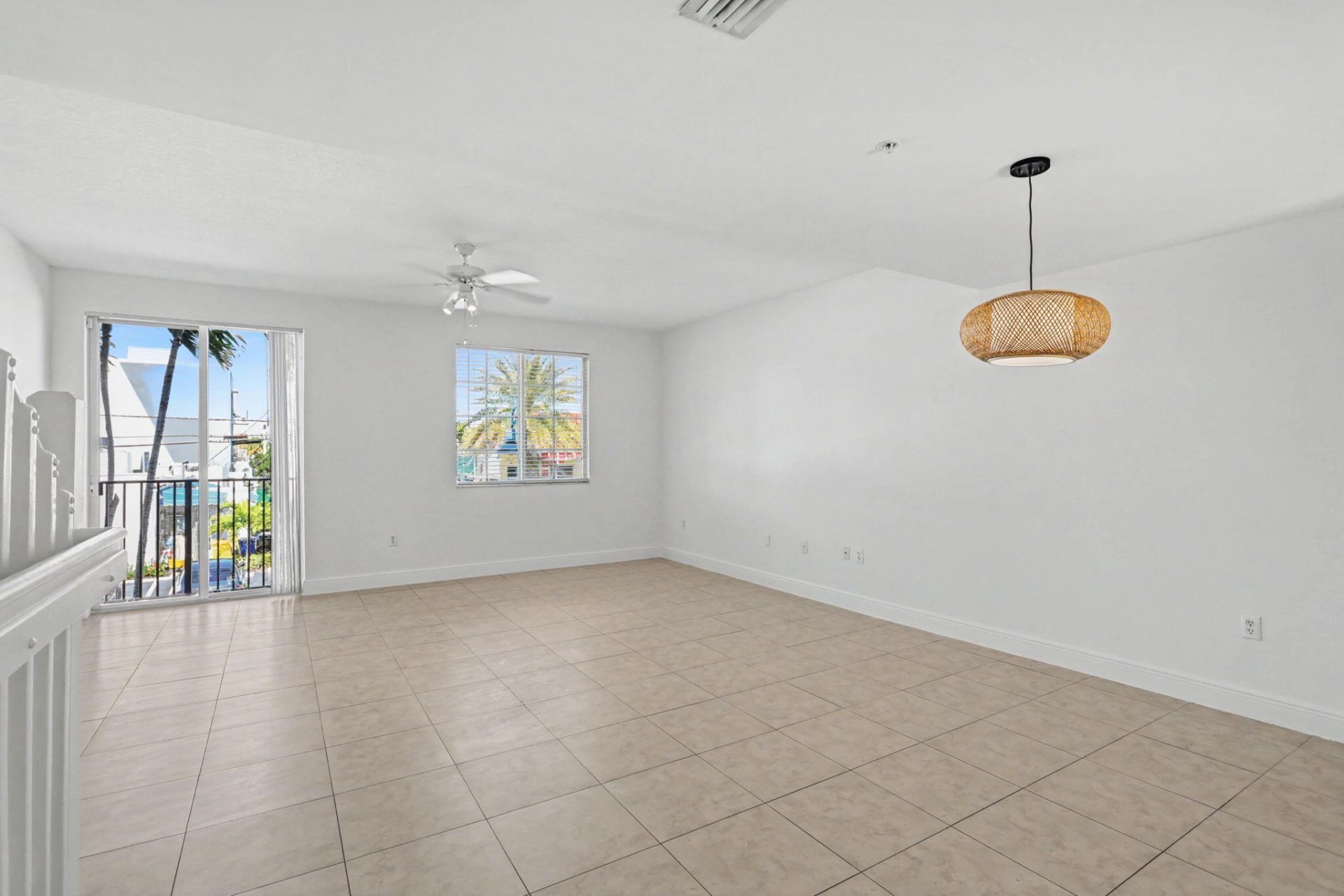 350 NE 3rd Street, Unit 3-D, Delray Beach, FL 33444 Photo