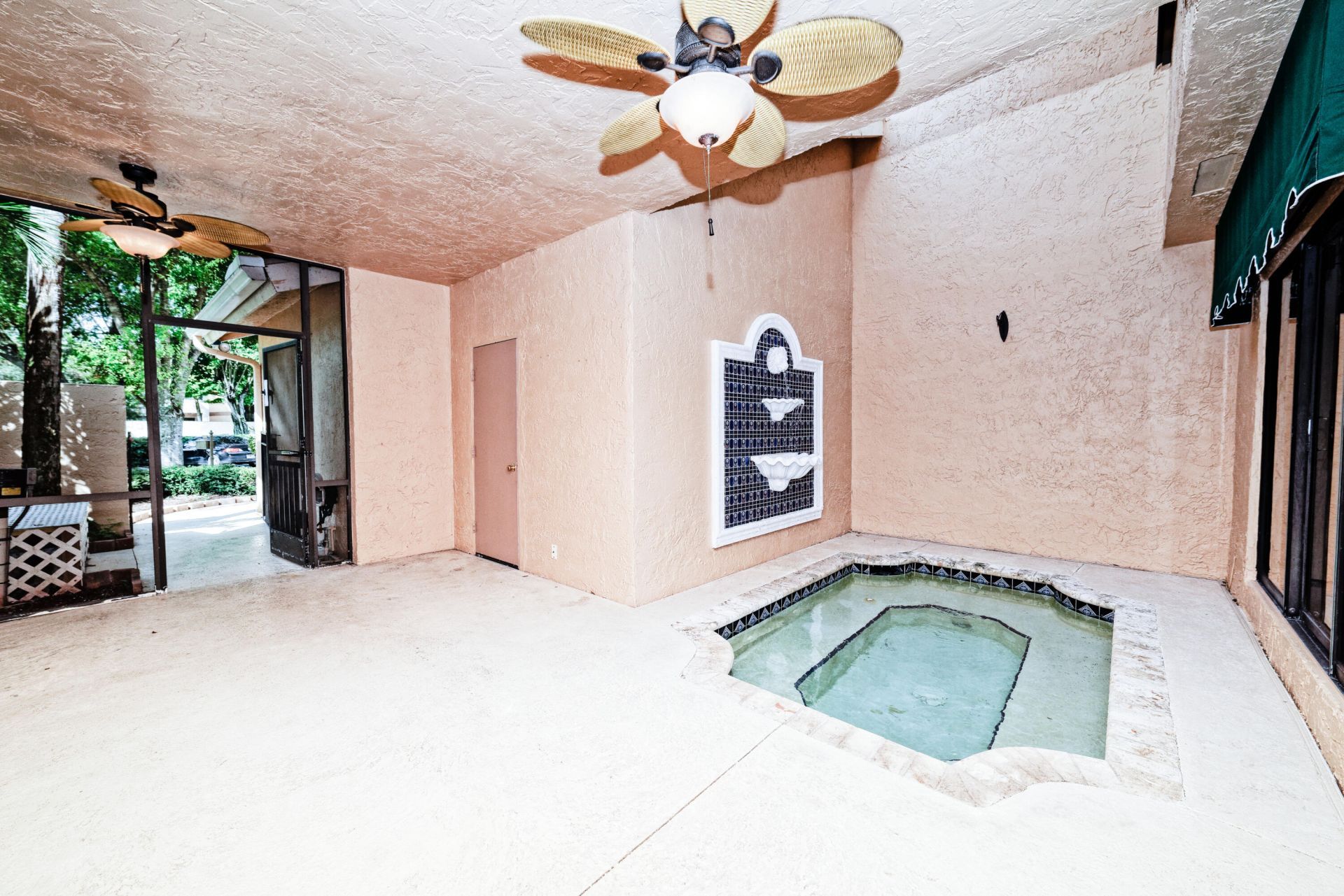 6595 Parkview Drive, Unit F, Boca Raton, FL 33433 Photo