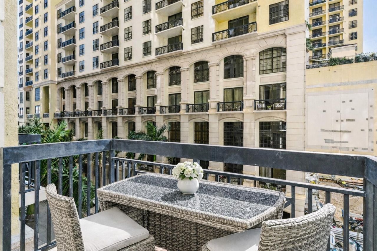 701 S Olive Avenue, Unit 305, West Palm Beach, FL 33401 Photo