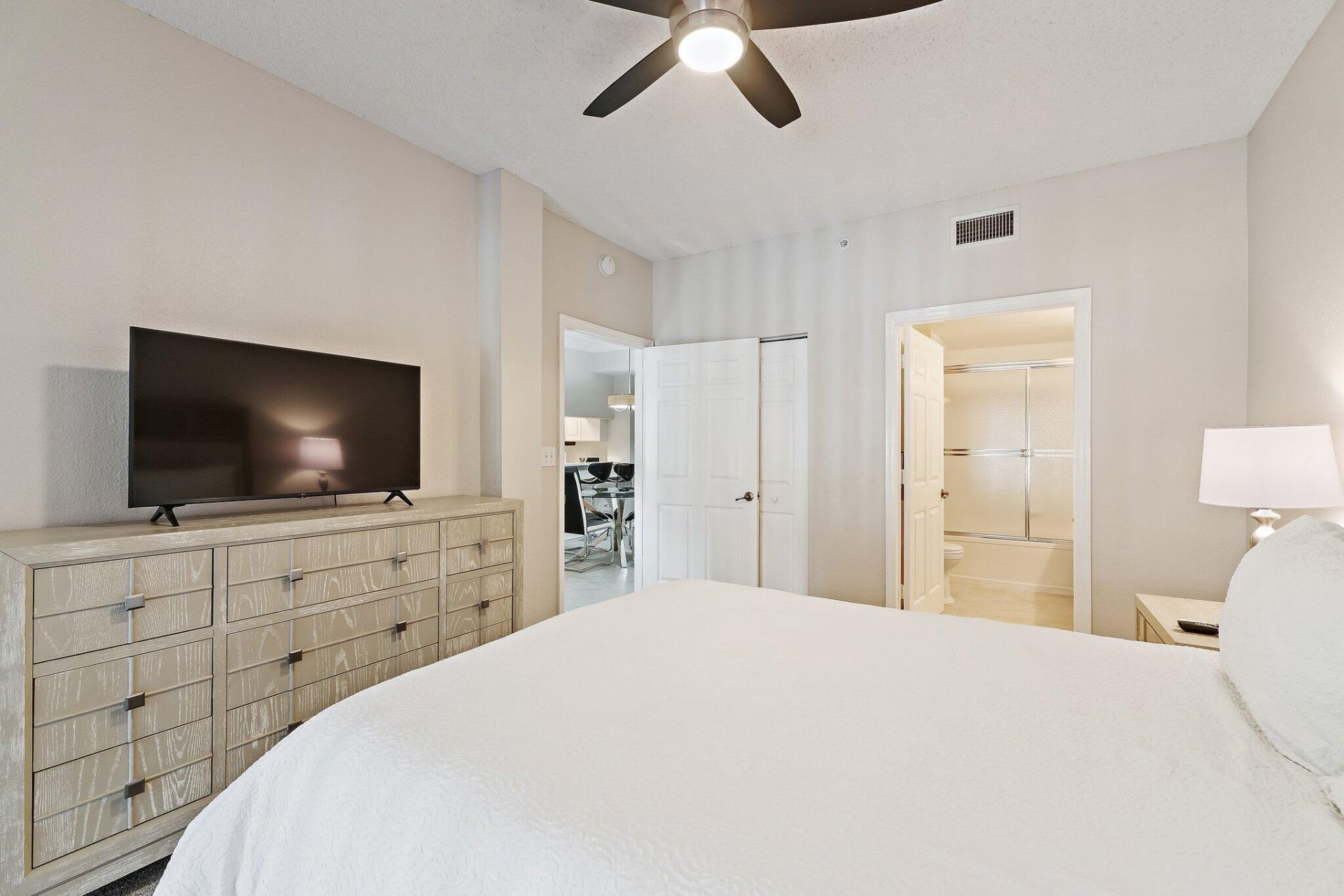 2809 Amalei Drive, Unit 203, Palm Beach Gardens, FL 33410 Photo