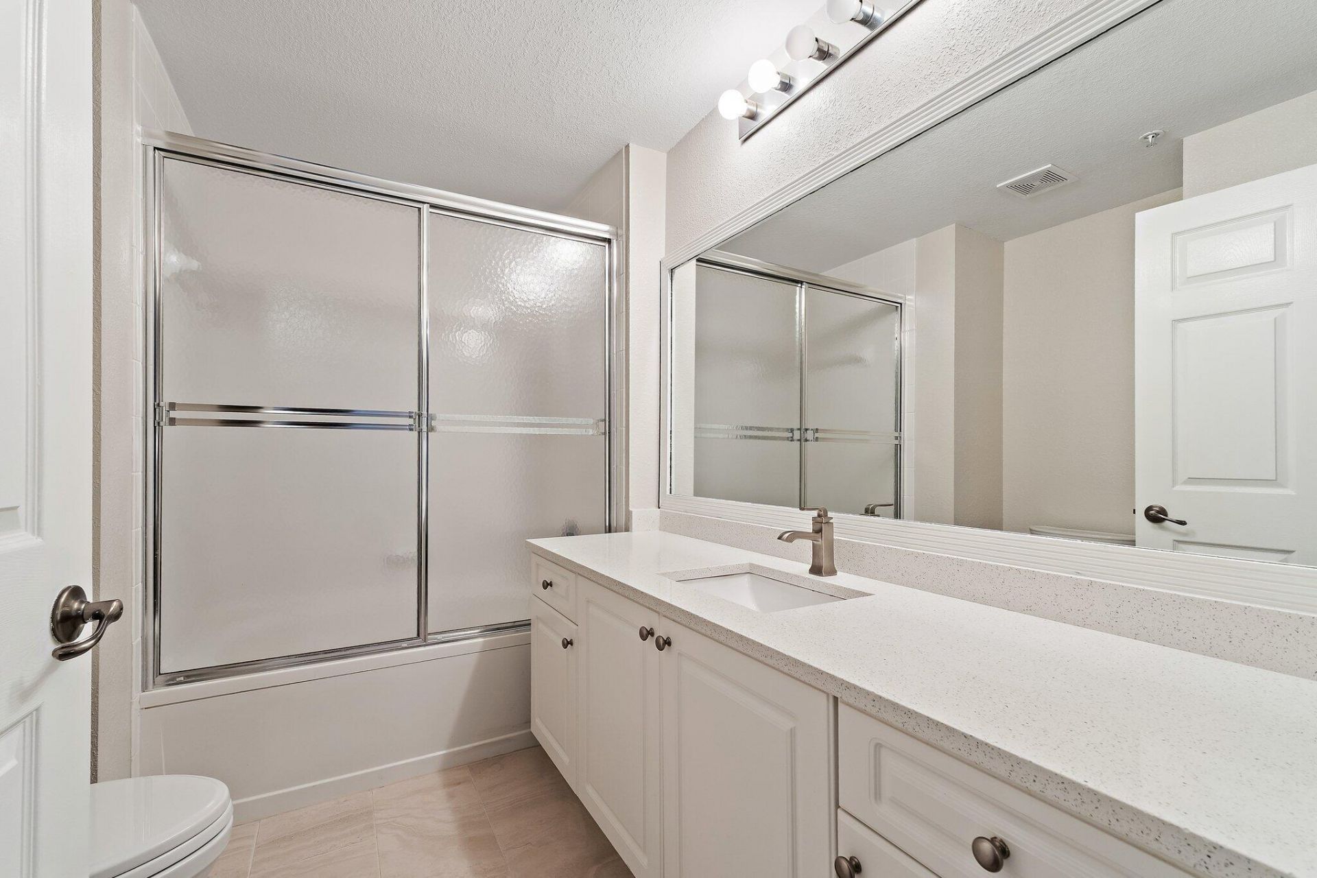 2809 Amalei Drive, Unit 203, Palm Beach Gardens, FL 33410 Photo