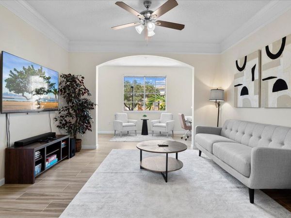 5203 Myrtlewood Circle E, Palm Beach Gardens, FL 33418