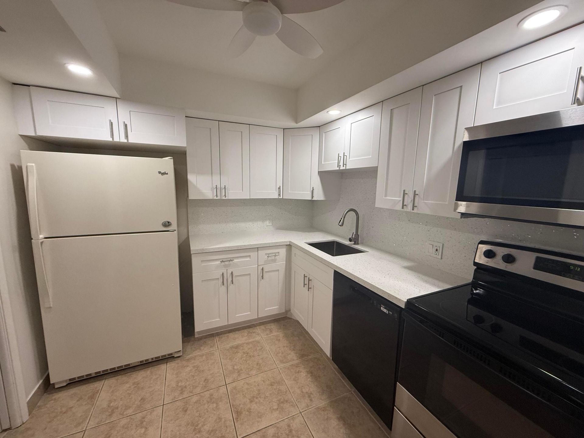 2601 S Course Drive, Unit 311, Pompano Beach, FL 33069 Photo