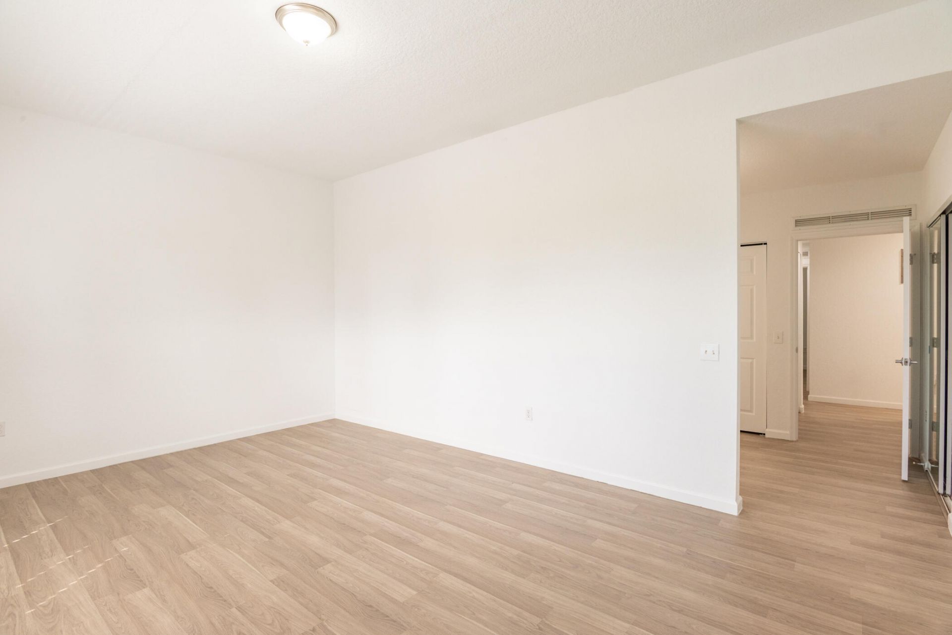 1650 Presidential Way, Unit 306, West Palm Beach, FL 33401 Photo