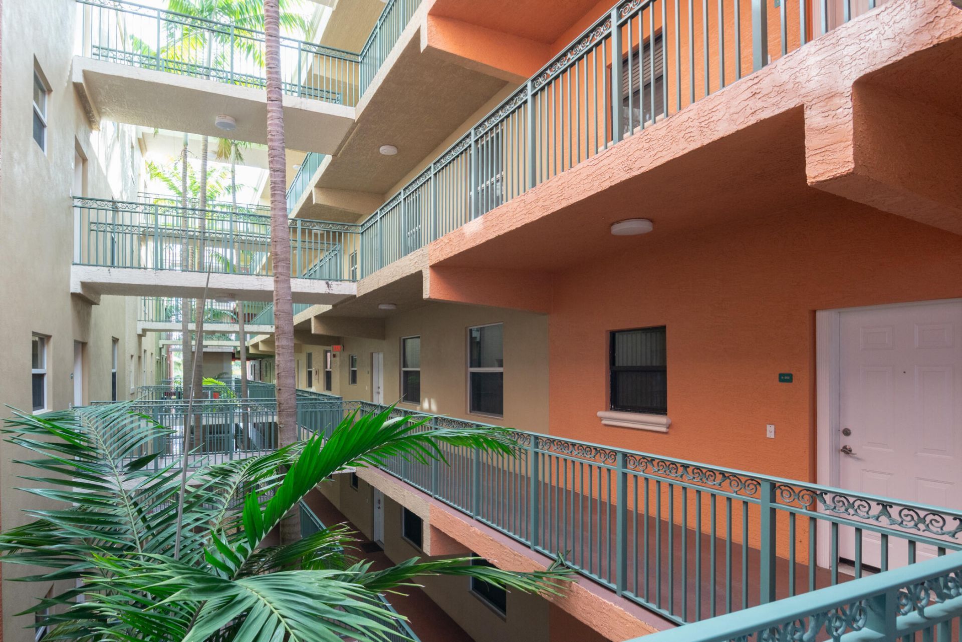 1650 Presidential Way, Unit 306, West Palm Beach, FL 33401 Photo