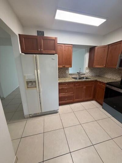 370 NW 76th Avenue, Unit 203, Margate, FL 33063 Photo
