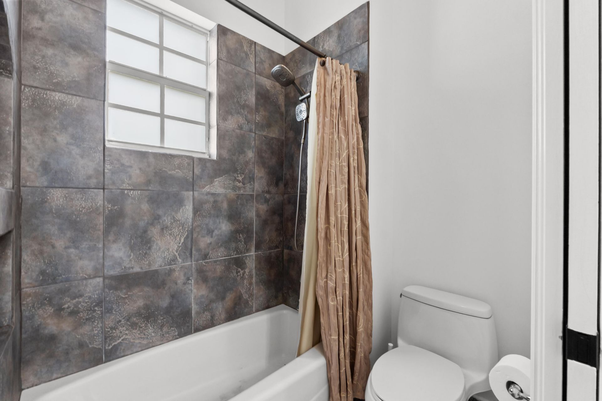 14471 Paddock Drive, Wellington, FL 33414 Photo