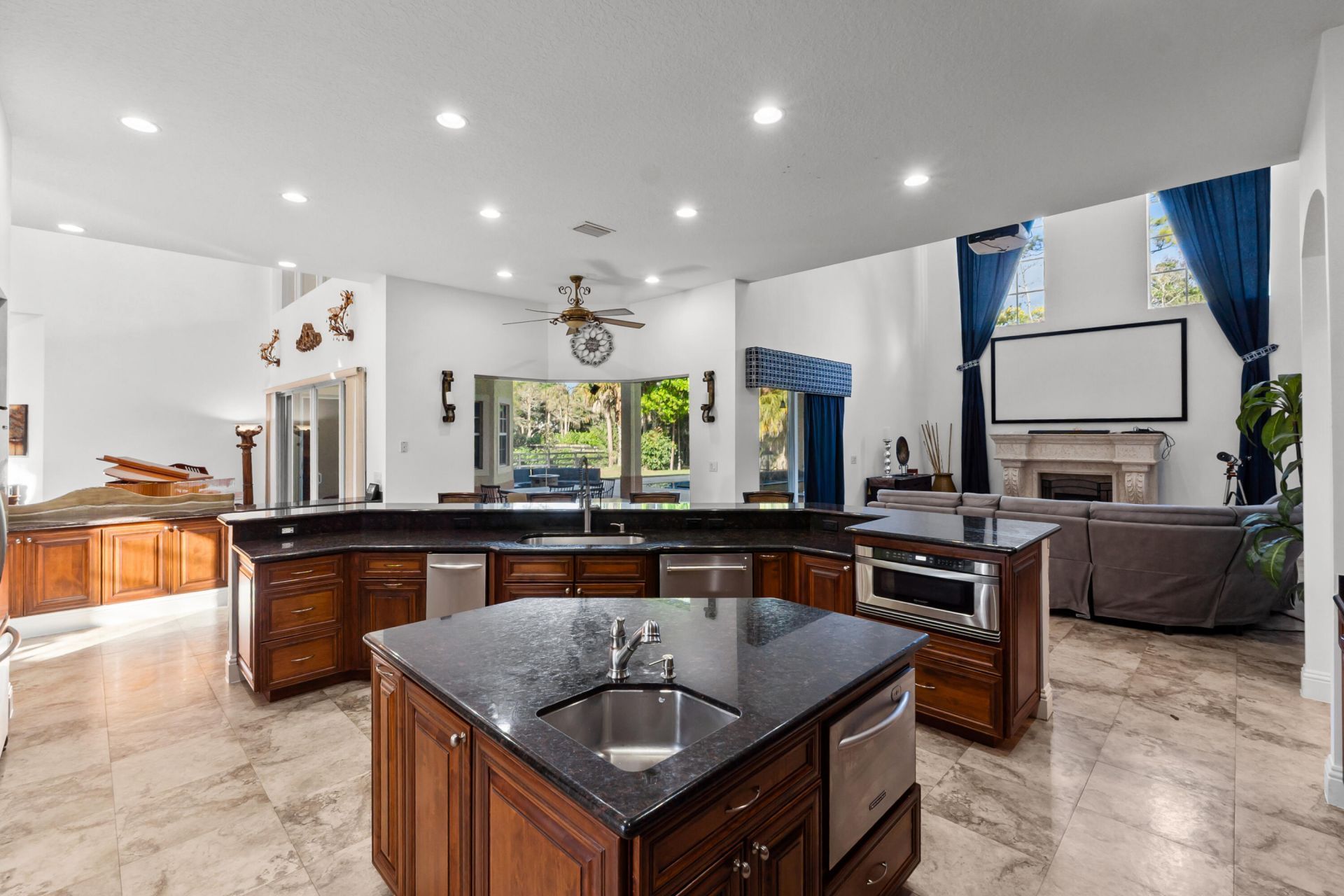 14471 Paddock Drive, Wellington, FL 33414 Photo