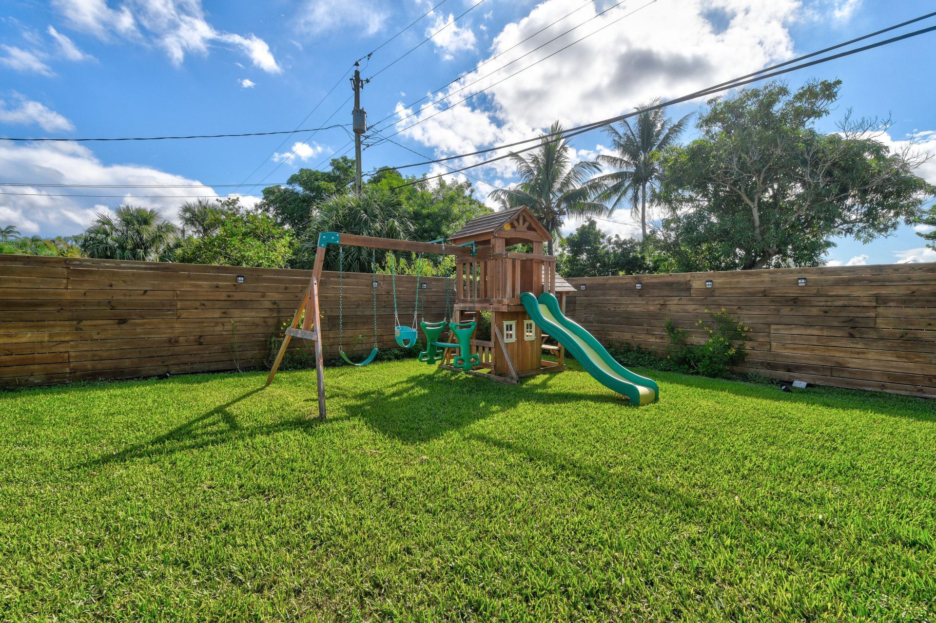 7101 W Lake Drive, Lake Clarke Shores, FL 33406 Photo