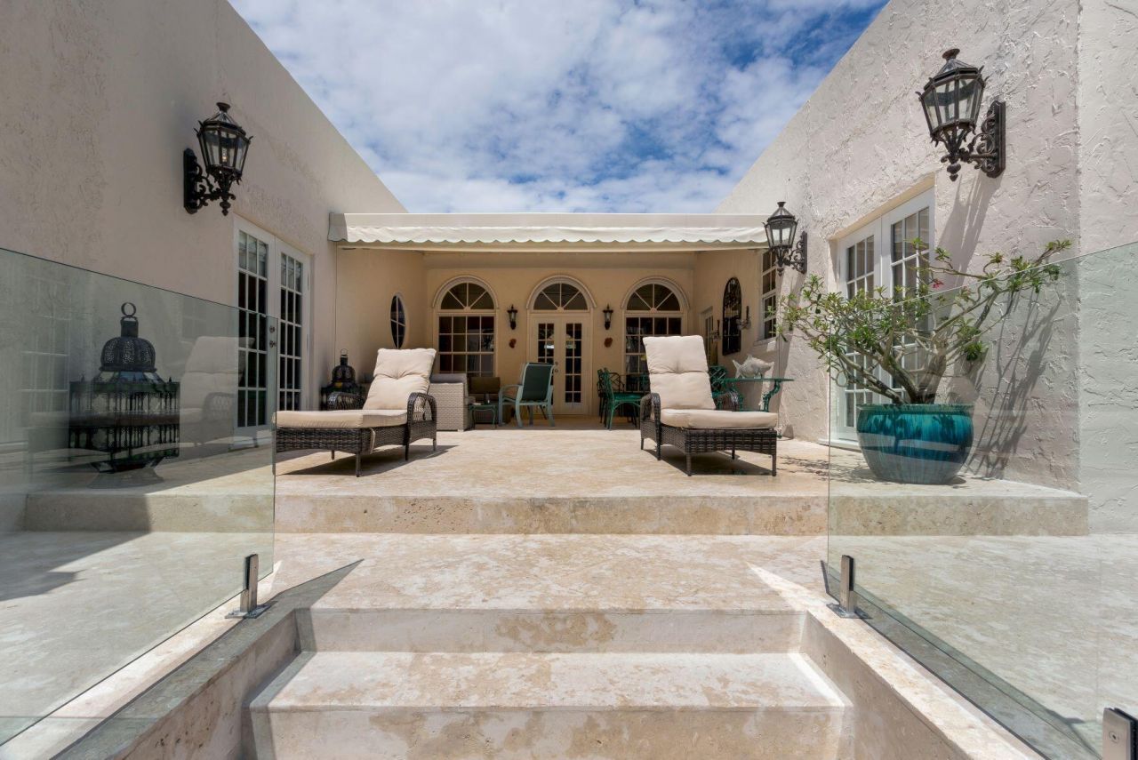 4210 Washington Road, West Palm Beach, FL 33405 Photo