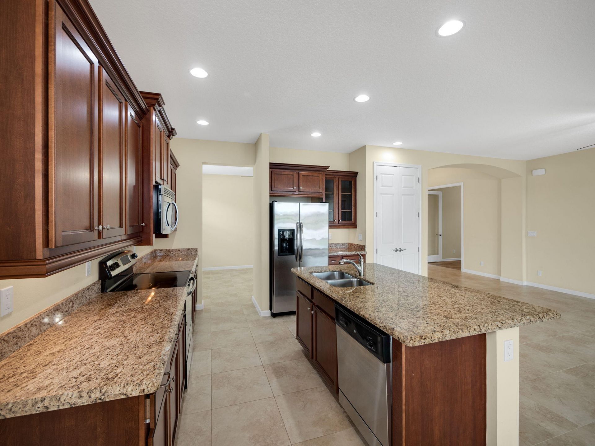 12190 SW Bennington Circle, Port Saint Lucie, FL 34987 Photo