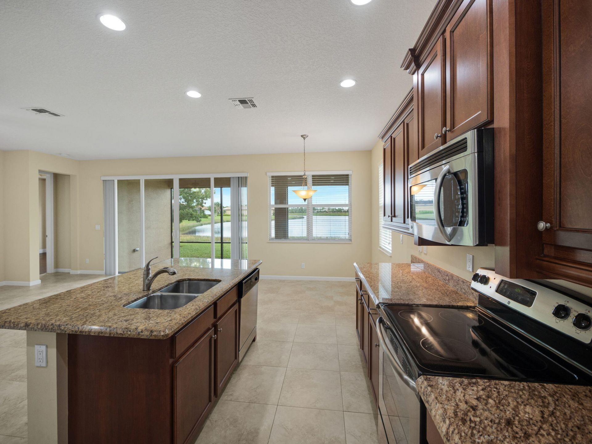 12190 SW Bennington Circle, Port Saint Lucie, FL 34987 Photo