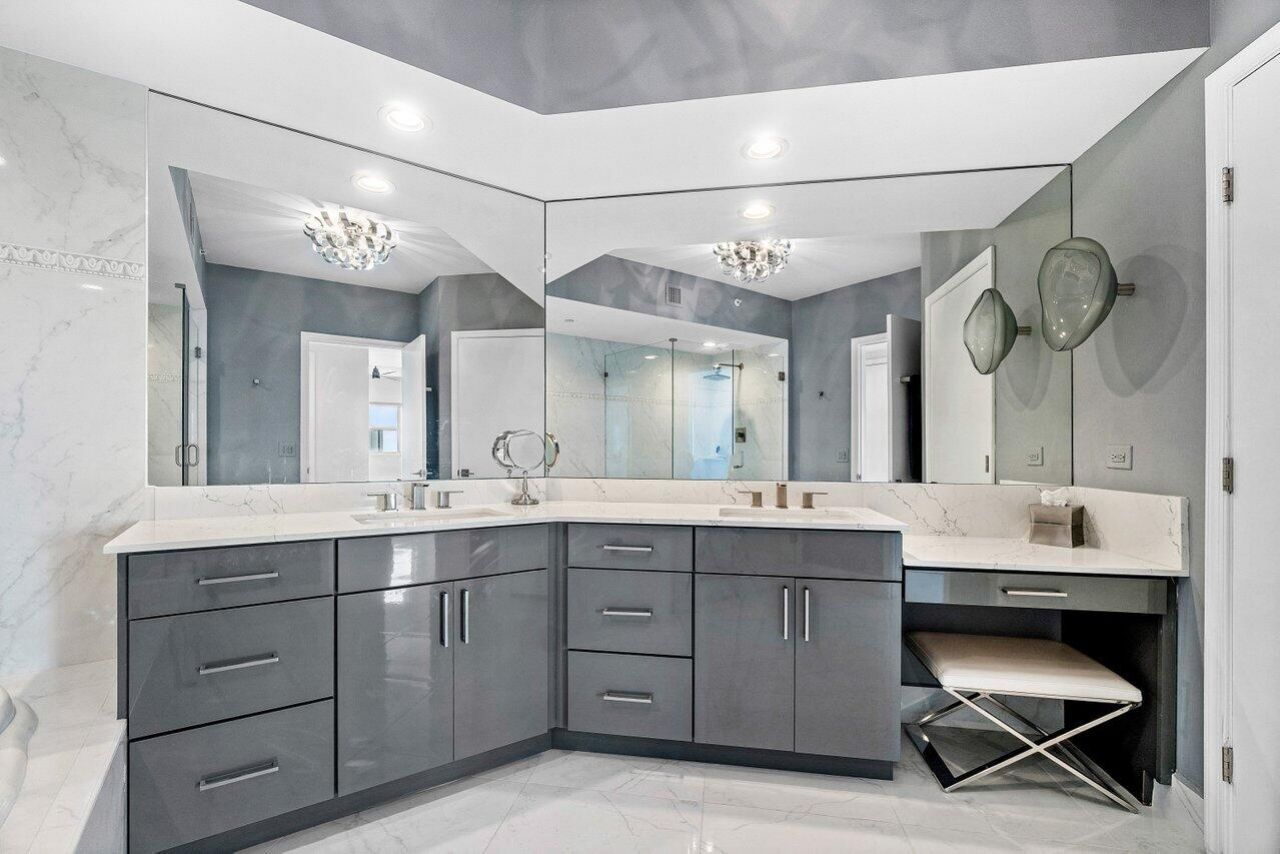 2640 Lake Shore Drive, Unit 2307, Riviera Beach, FL 33404 Photo