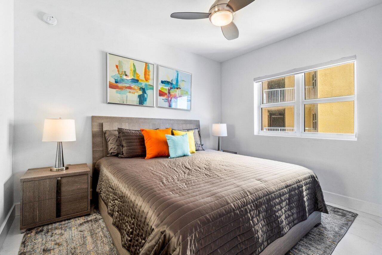 2640 Lake Shore Drive, Unit 2307, Riviera Beach, FL 33404 Photo