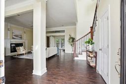 1112 Eagle Landing Boulevard photo 4