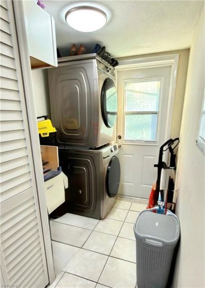 1104 SE 8th St, Unit 5, Cape Coral, FL 33990 Photo