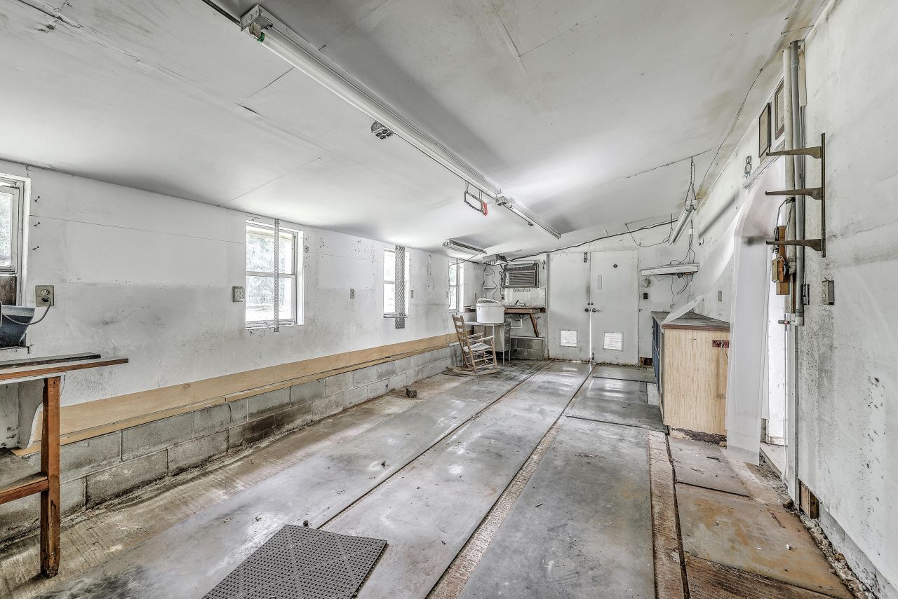 1229 Central Avenue  Photo 16