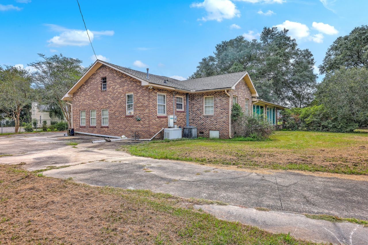 1229 Central Avenue  Photo 18