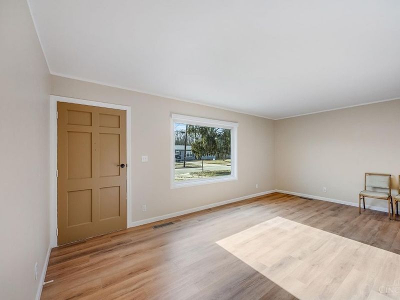 143 Flintstone Drive, Harrison, OH 45030 Photo 8