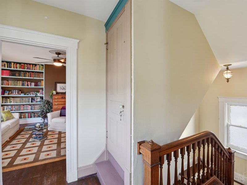 3028 Montclair Avenue, Cincinnati, OH 45211 Photo 29