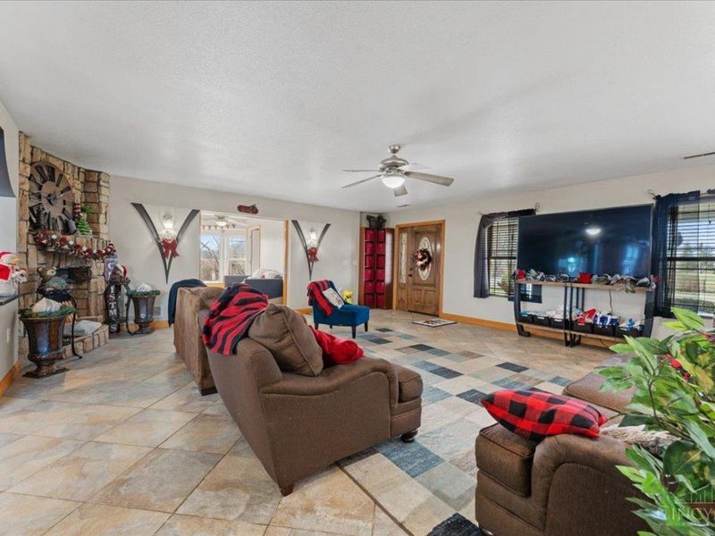 4919 Murray Corner Road, Perry Twp, OH 45118 Photo 8