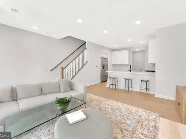 606 PARKER BOULEVARD, PRINCETON JUNCTION, NJ 08550