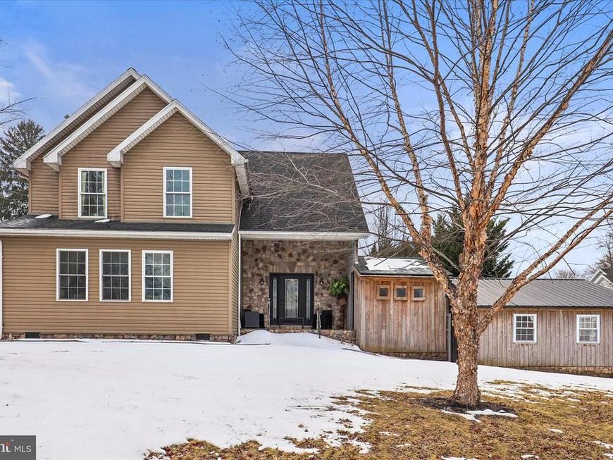 201 E King Street, East Berlin, PA 17316 Main Photo