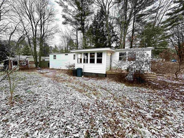 3 Hoover Circle, Loudon, NH 03301