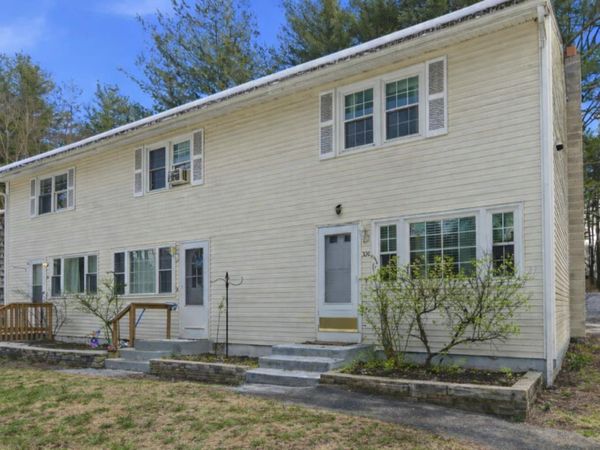 10 Woodburn Road, Unit C, Litchfield, NH 03052