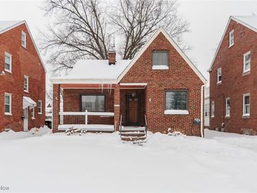 17001 Laverne Avenue, Cleveland, OH 44135
