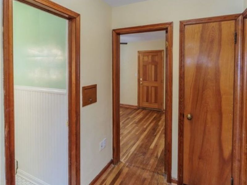 17001 Laverne Avenue, Cleveland, OH 44135 Photo 15