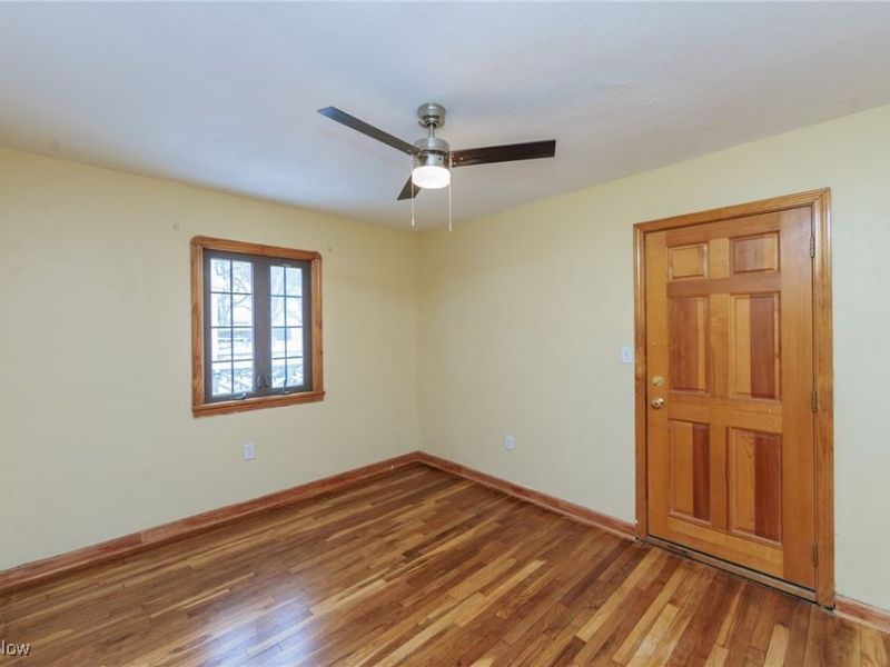 17001 Laverne Avenue, Cleveland, OH 44135 Photo 16