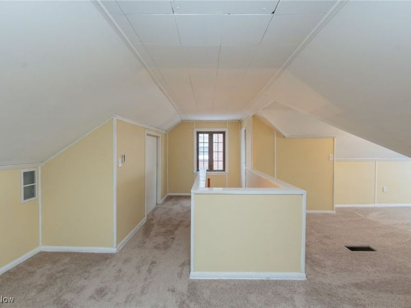 17001 Laverne Avenue, Cleveland, OH 44135 Photo 23