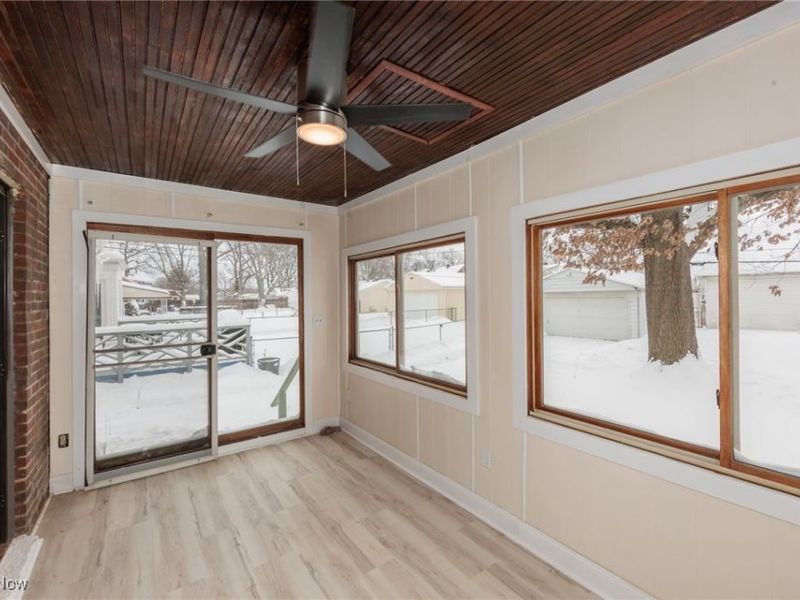 17001 Laverne Avenue, Cleveland, OH 44135 Photo 26