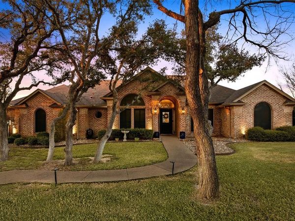 106 Manor Court N, Willow Park, TX 76087