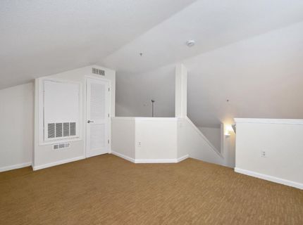 5350 Dunlay Dr #2011, Unit 2011, Sacramento, CA 95835 Photo