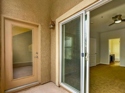 5350 Dunlay Dr #2011, Unit 2011, Sacramento, CA 95835 Photo