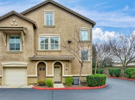 5350 Dunlay Dr #2011, Unit 2011, Sacramento, CA 95835 Photo